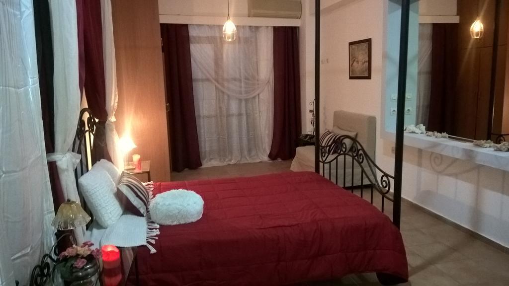 Εlegant Villa Liakos Pigí Exteriör bild