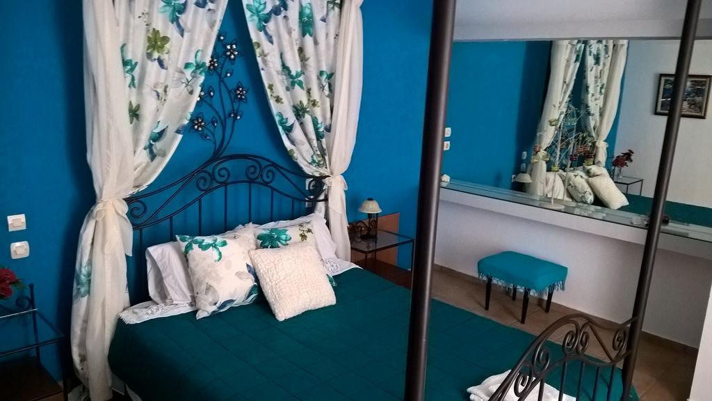 Εlegant Villa Liakos Pigí Exteriör bild